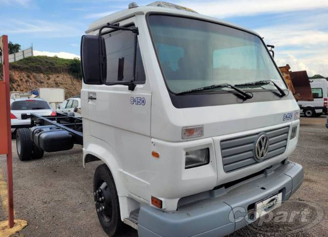 VOLKSWAGEN 8.150 4.3 2002
