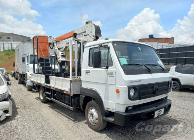 VOLKSWAGEN DELIVERY 8.160 3.8 2014