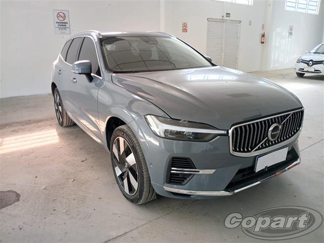 VOLVO XC60 2.0 T8 ULTIMATE AWD 2024